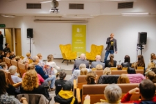 Spotkanie autorskie ze Sławkiem Gortychem (fot. 2) [Dokument ikonograficzny]