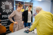 Spotkanie autorskie z Mają Wesołowską (fot. 2) [Dokument ikonograficzny]