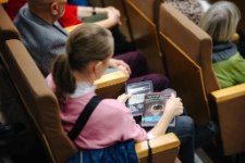 Spotkanie autorskie z Mają Wesołowską (fot. 15) [Dokument ikonograficzny]