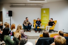 Spotkanie autorskie z Jarosławem Szczyżowskim i Mariuszem Gładzikiem (fot. 6) [Dokument ikonograficzny]