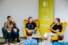 Spotkanie autorskie z Jarosławem Szczyżowskim i Mariuszem Gładzikiem (fot. 16) [Dokument ikonograficzny]