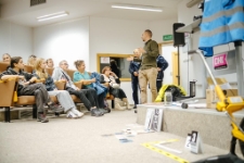 Warsztaty i zajęcia ze służbami mundurowymi (fot. 24) [Dokument ikonograficzny]