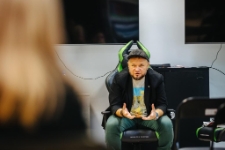 Spotkanie z Szymonem J. Wr&oacute;blem (fot. 8) [Dokument ikonograficzny]