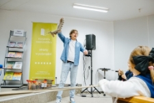 Spotkanie z Bogusiem Janiszewskim (fot. 9) [Dokument ikonograficzny]