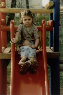 Plac zabaw [Dokument ikonograficzny]