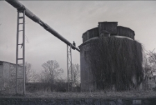 W starej papierni [Dokument ikonograficzny]