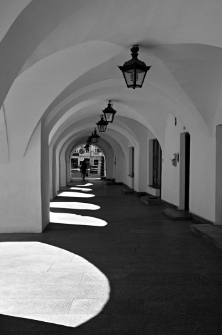 Jeleniog&oacute;rski klasyk - Arkady [Dokument ikonograficzny]