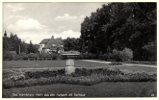 Bad Warmbrunn : Motiv aus dem Kurpark mit Rathaus [Dokument ikonograficzny]