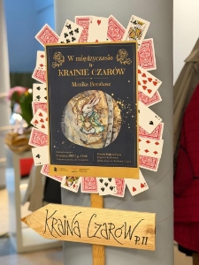 W międzyczasie w Krainie Czar&oacute;w (fot. 1) [Dokument ikonograficzny]