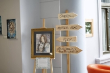 W międzyczasie w Krainie Czar&oacute;w (fot. 4) [Dokument ikonograficzny]