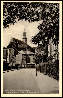 Hirschberg i. Riesengebirge, Zapfenstrasse m. Blick n. d. Kath. Kirche [Dokument ikonograficzny]